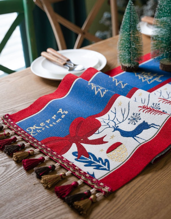 Christmas Atmosphere Bow Tassel Table Runner