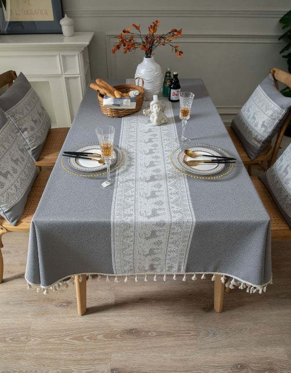 Nappe Jacquard Grise Motif Cerf de Noël