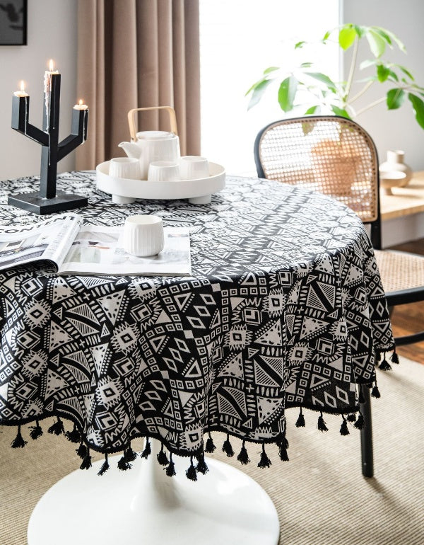 Nappe épaisse double face à motif géométrique noir