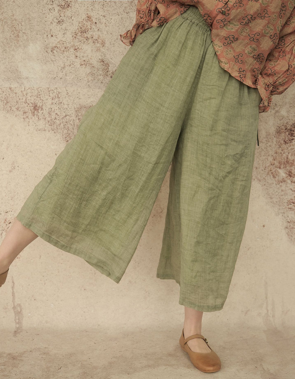 Comfortable Relaxed Fit Wide-Leg Linen Pants