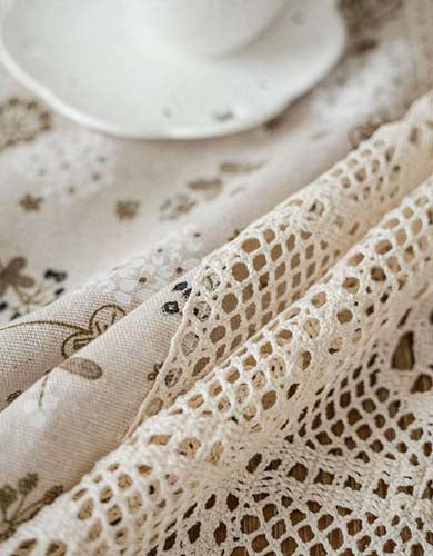 Cotton Center Lace Pieced Flower Printe Tablecloth (Beige)