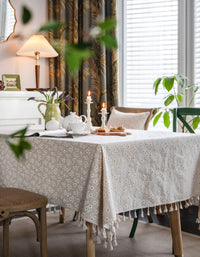 Farmhouse Style Daisy Embroidered Tablecloth