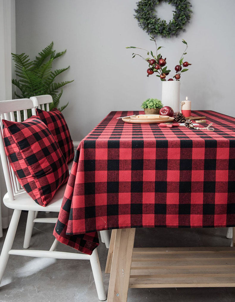 Large Gingham Tablecloth