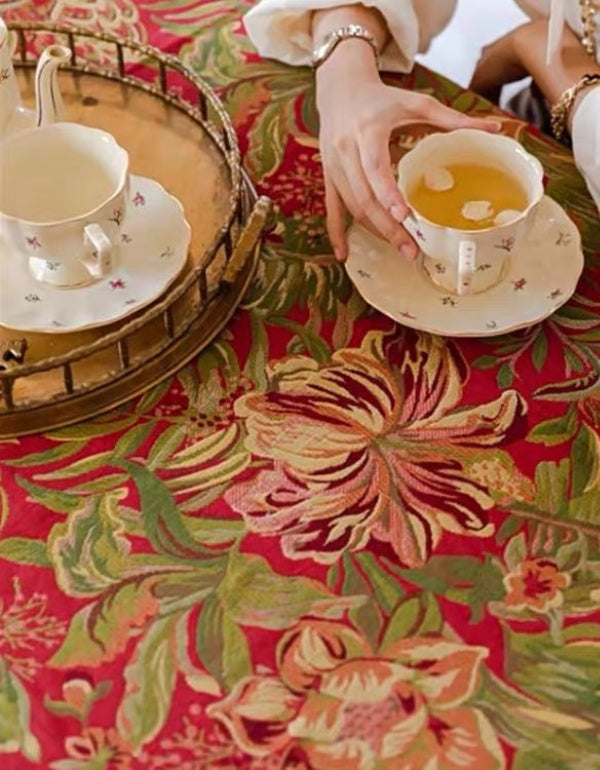 Red Jacquard Thickened Tablecloth