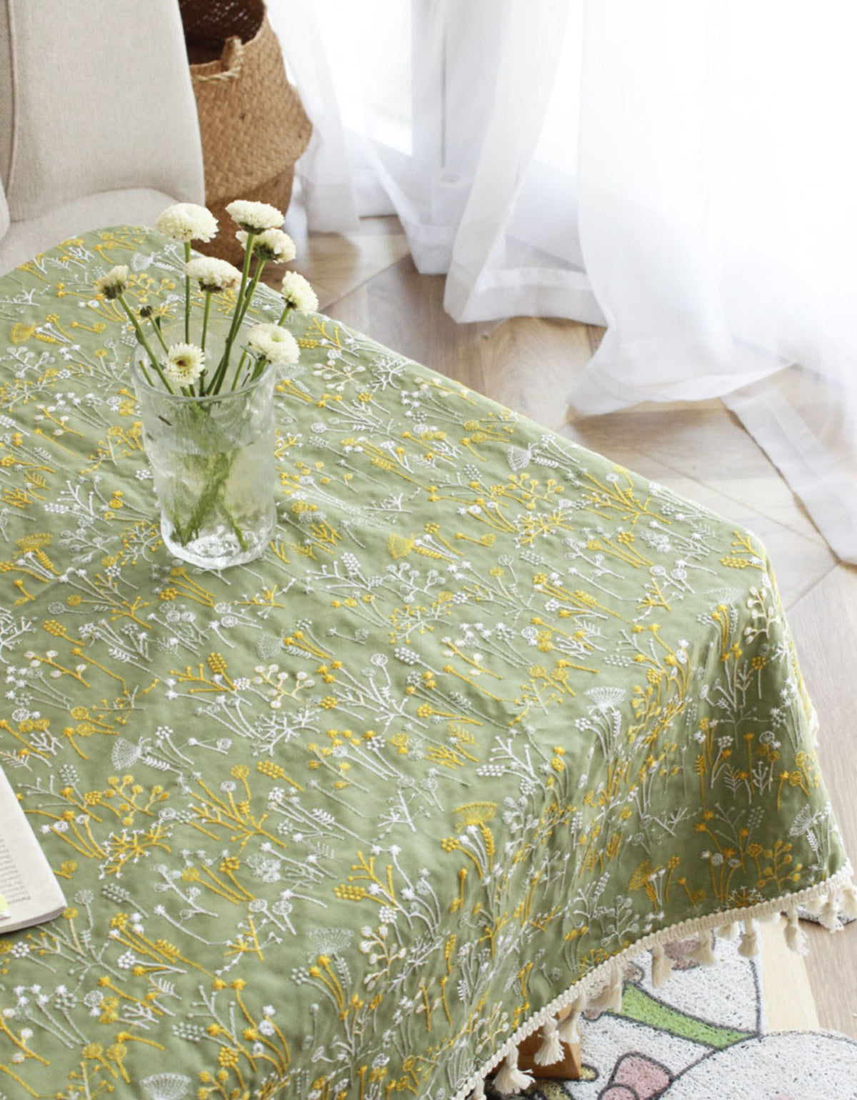 Rustic Style Embroidery Tablecloth