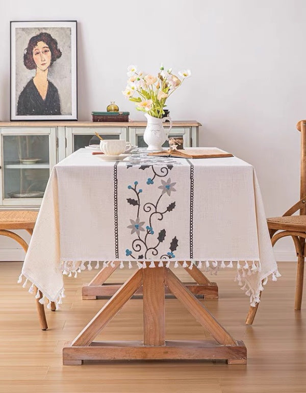 Nappe simple en coton et lin brodée en jacquard