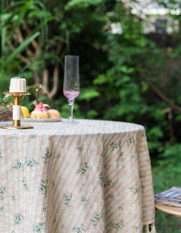 Nappe de campagne en coton à rayures jaunes et à fleurs