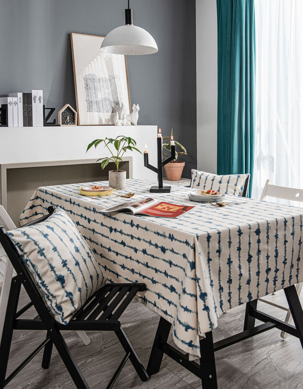 Nappe de table en coton et lin teints à rayures bleues 