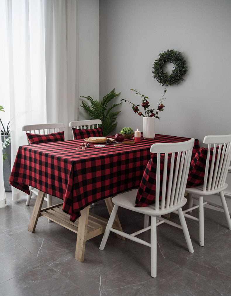 Large Gingham Tablecloth