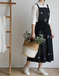 Embroidery Cotton Kitchen Apron With Pockets