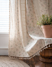 Farmhouse-style Fringe Daisy Floral Print Curtains