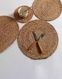 Set de table rond en paille tissée anti-brûlure fait main (lot de 4)