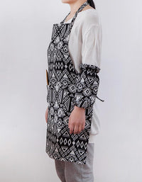 Nordic Black White Apron with Sleeve Covers