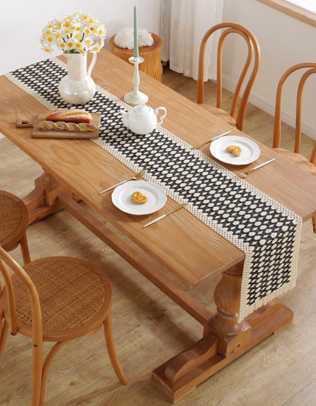 Chemin de table en jacquard de style nordique noir et blanc