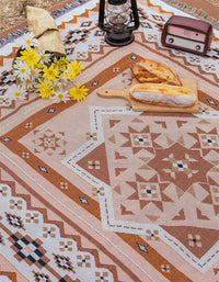 Couverture d'extérieur à pompons à motif de fleurs roses de style marocain