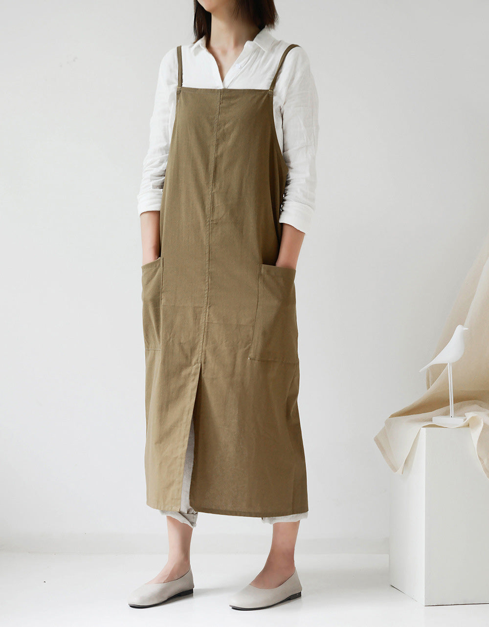 Simple Pure Cotton Waterproof Apron With Pockets