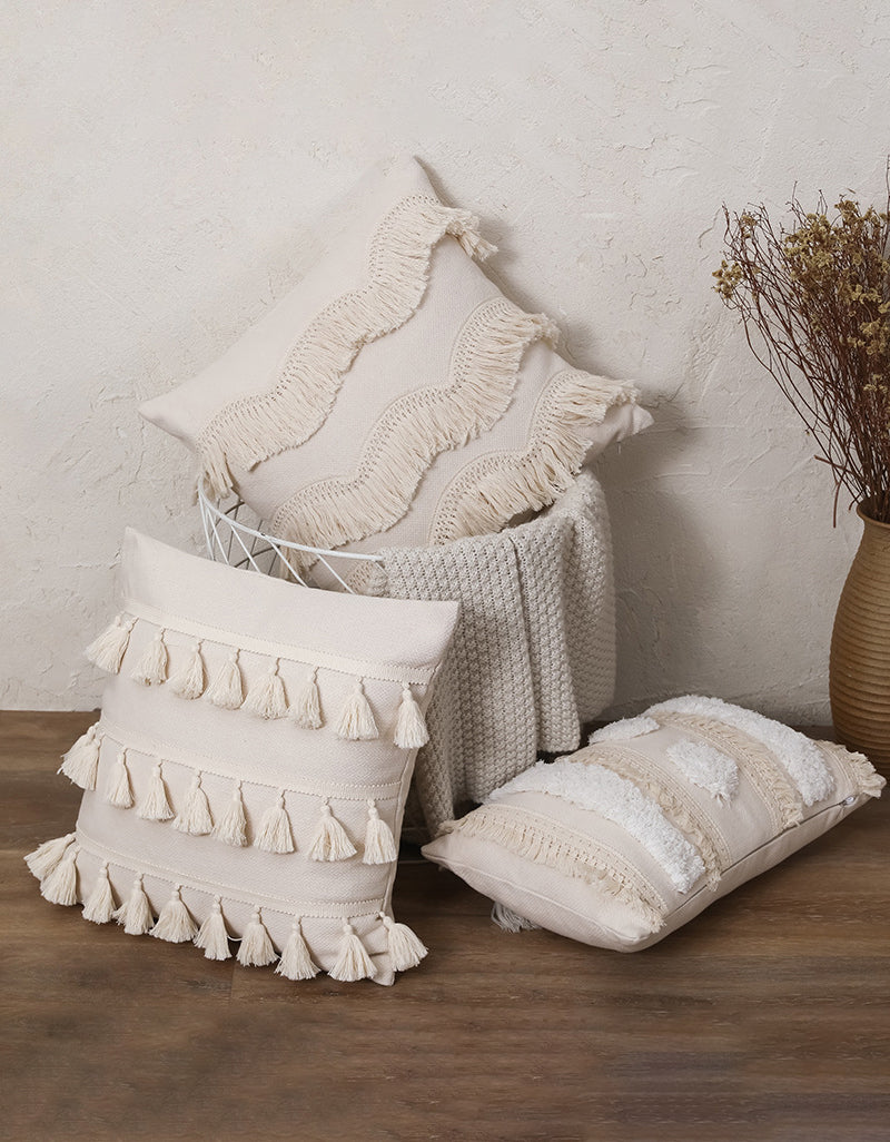 Housse de coussin à pompons de style ethnique bohème