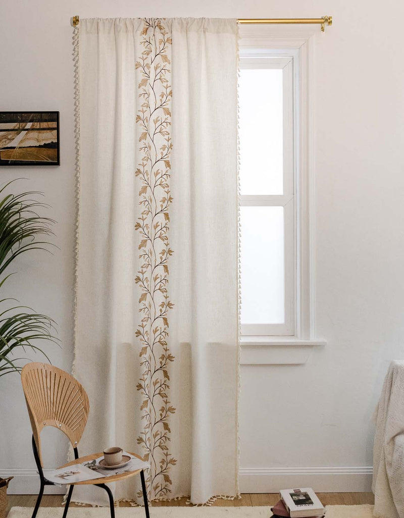 Tassel Edging Chinese Style Central Embroidery Curtain