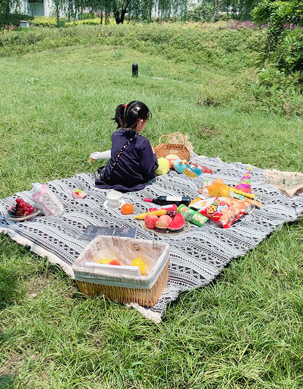 Wave Pattern Black White Outdoor Picnic Blanket